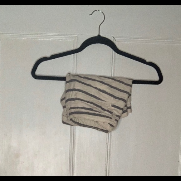 Comfy shorts with real pockets - Picture 2 of 2